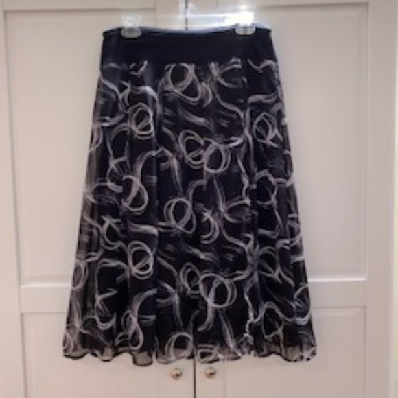 JM Collection Black & White Skirt, Size 10 - Picture 1 of 5
